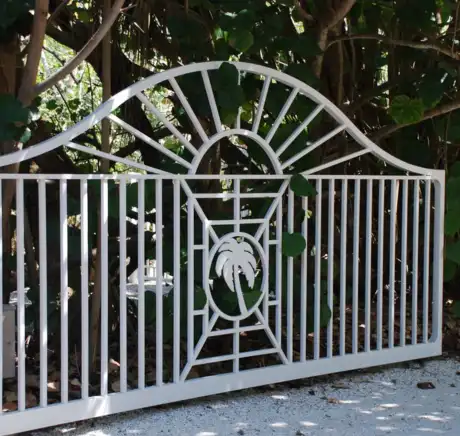 Custom Gate Installation | Tropical Fence