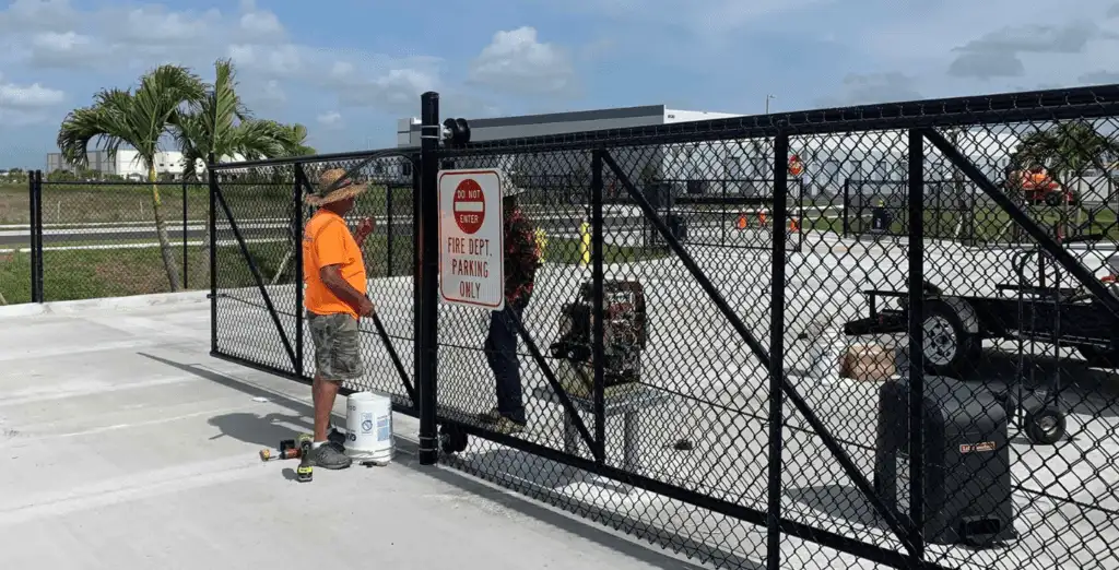 Custom Gate
